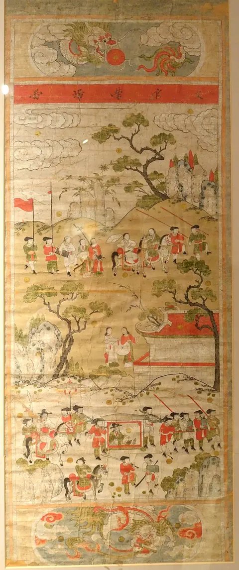 Tranh cuộn trên giấy dó thế kỷ 18: quan văn vinh quy về làng cùng đoàn tuỳ tùng